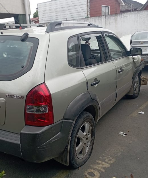 Hyundai Tucson 4×2 2.0 motor G4GC año 2007 En Desarme